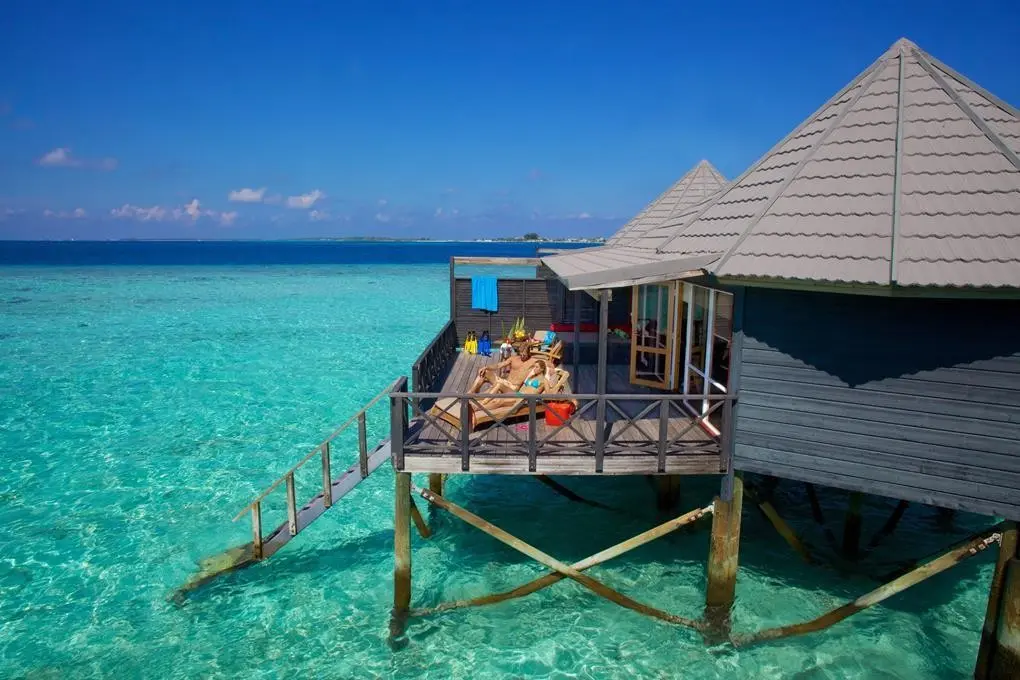 Komandoo Island Resort & Spa — KOMANDOO ISLAND RESORT & SPA
