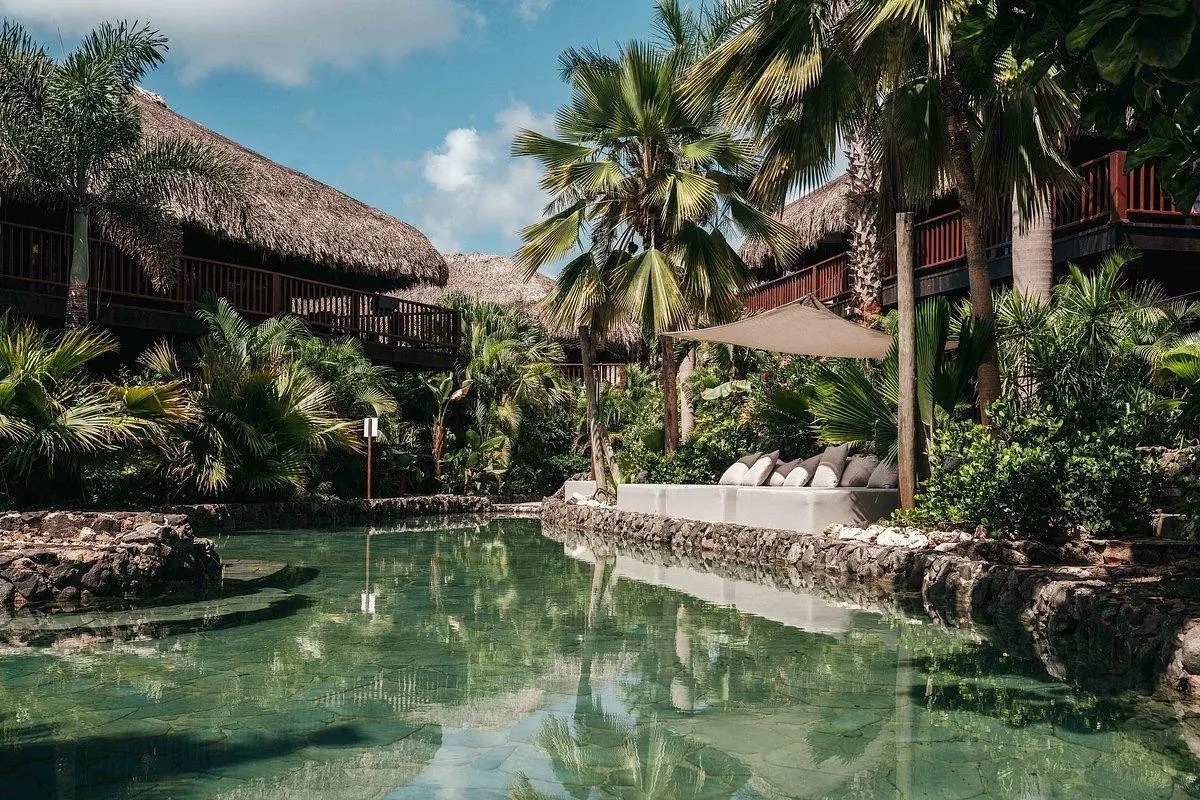 Kontiki Beach Resort Curacao — KONTIKI BEACH RESORT CURACAO