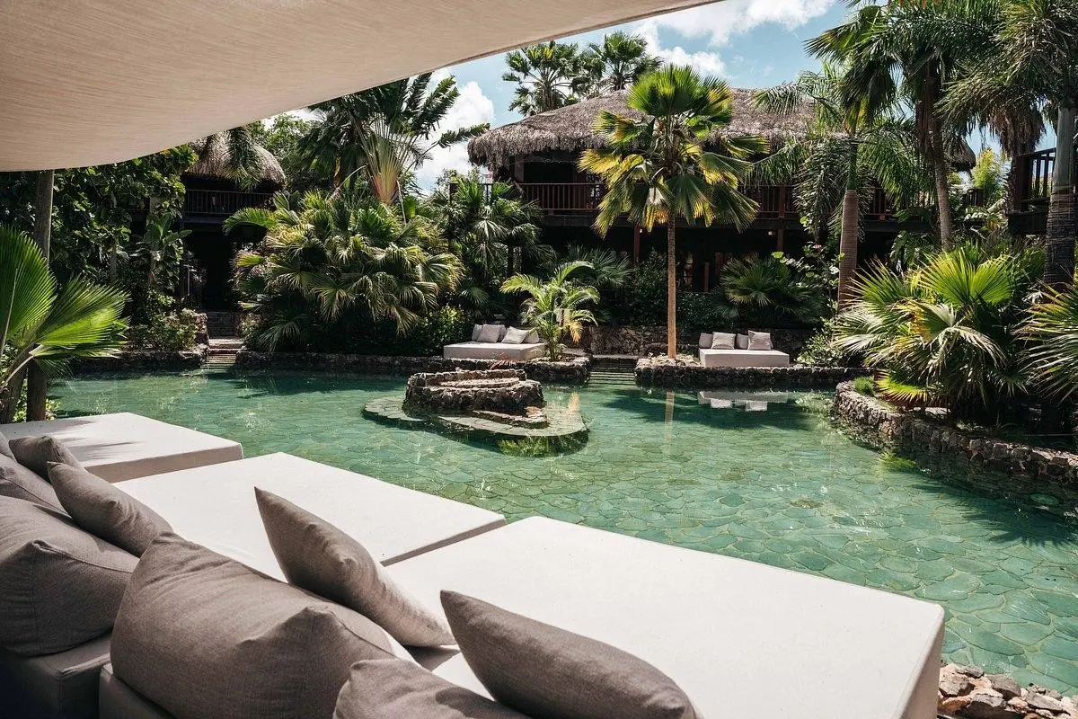 Kontiki Beach Resort Curacao — KONTIKI BEACH RESORT CURACAO