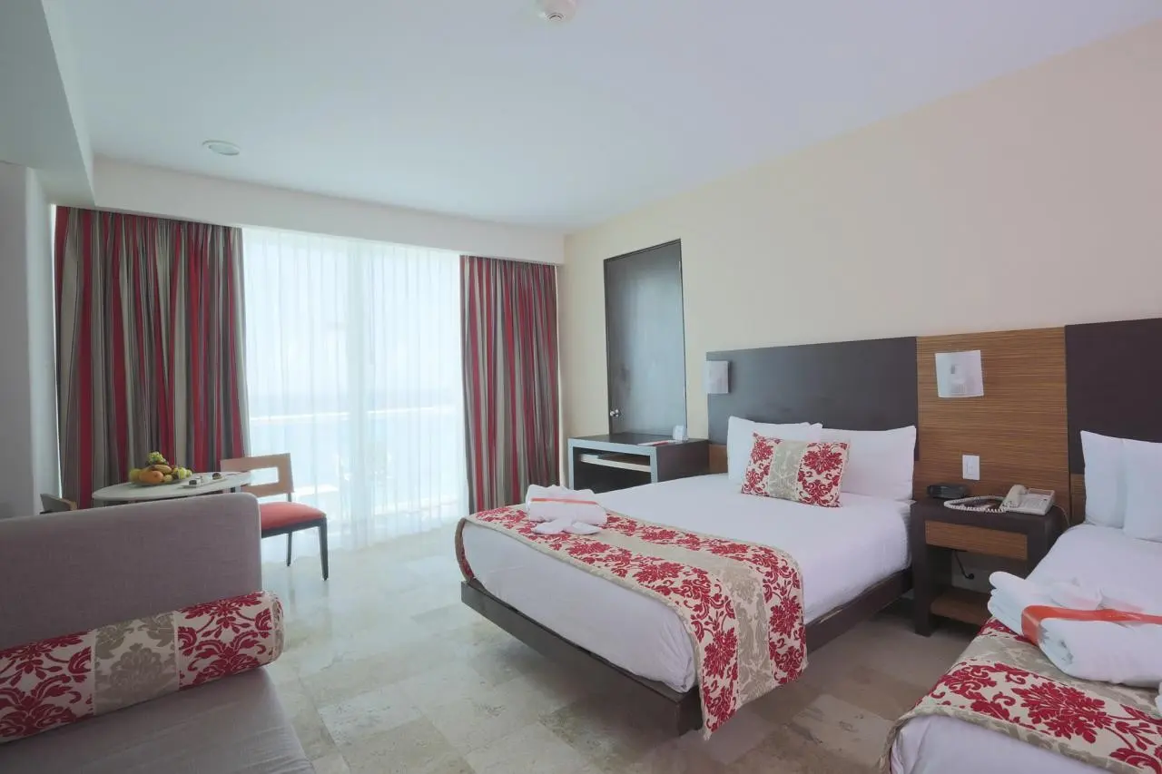 Pokój w hotelu Krystal Grand Cancun All Inclusive