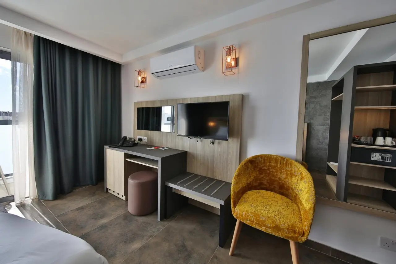 Lady Todd — LADY TODD