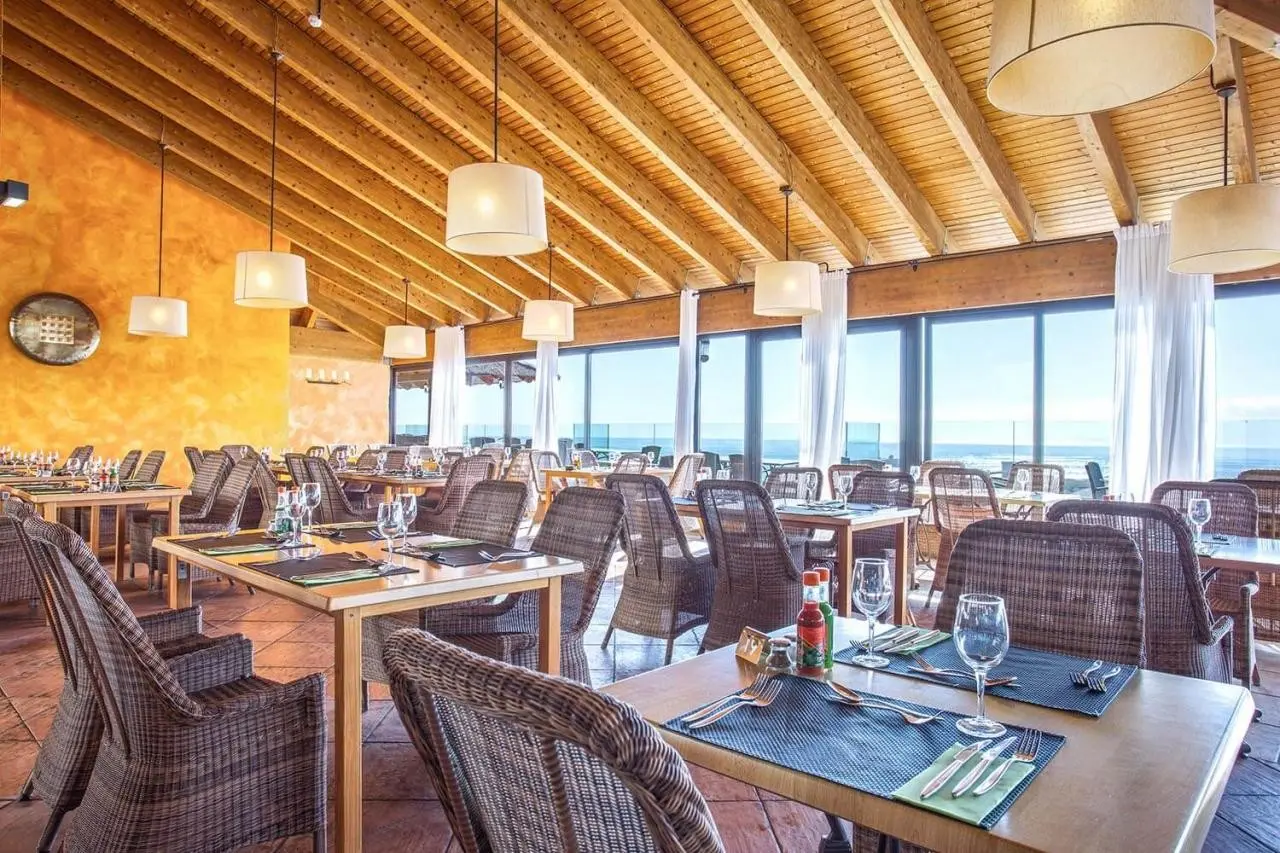 Restauracja i jedzenie w hotelu Landmar Costa Los Gigantes