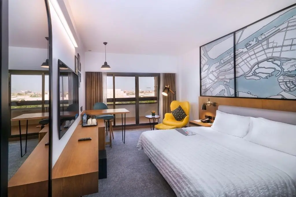 Le Meridien Abu Dhabi — LE MERIDIEN ABU DHABI