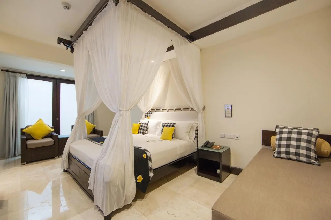 Legian Beach Hotel — LEGIAN BEACH HOTEL