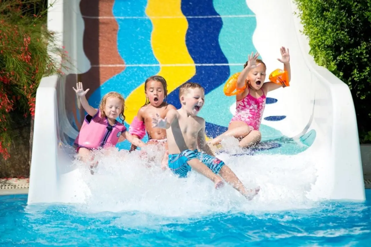 Basen w hotelu Limak Atlantis