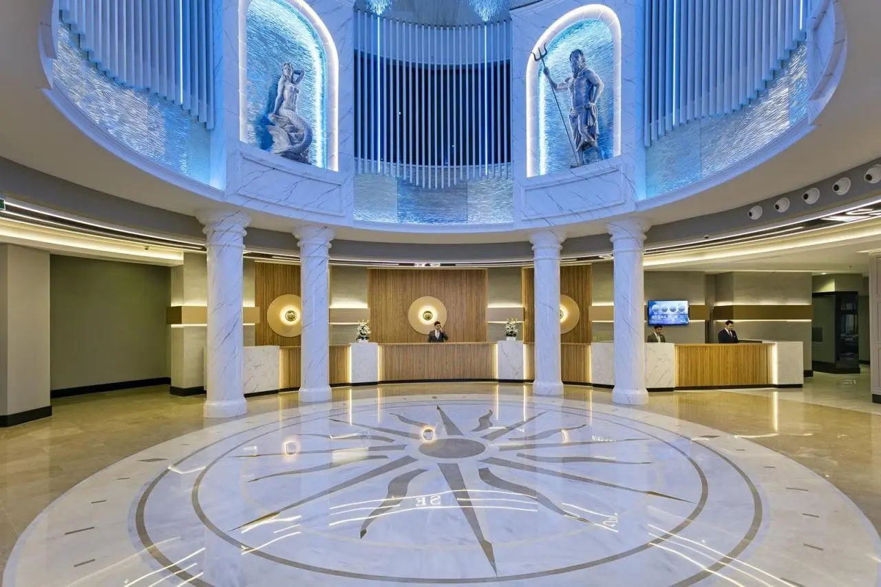 Lobby hotelu Limak Atlantis