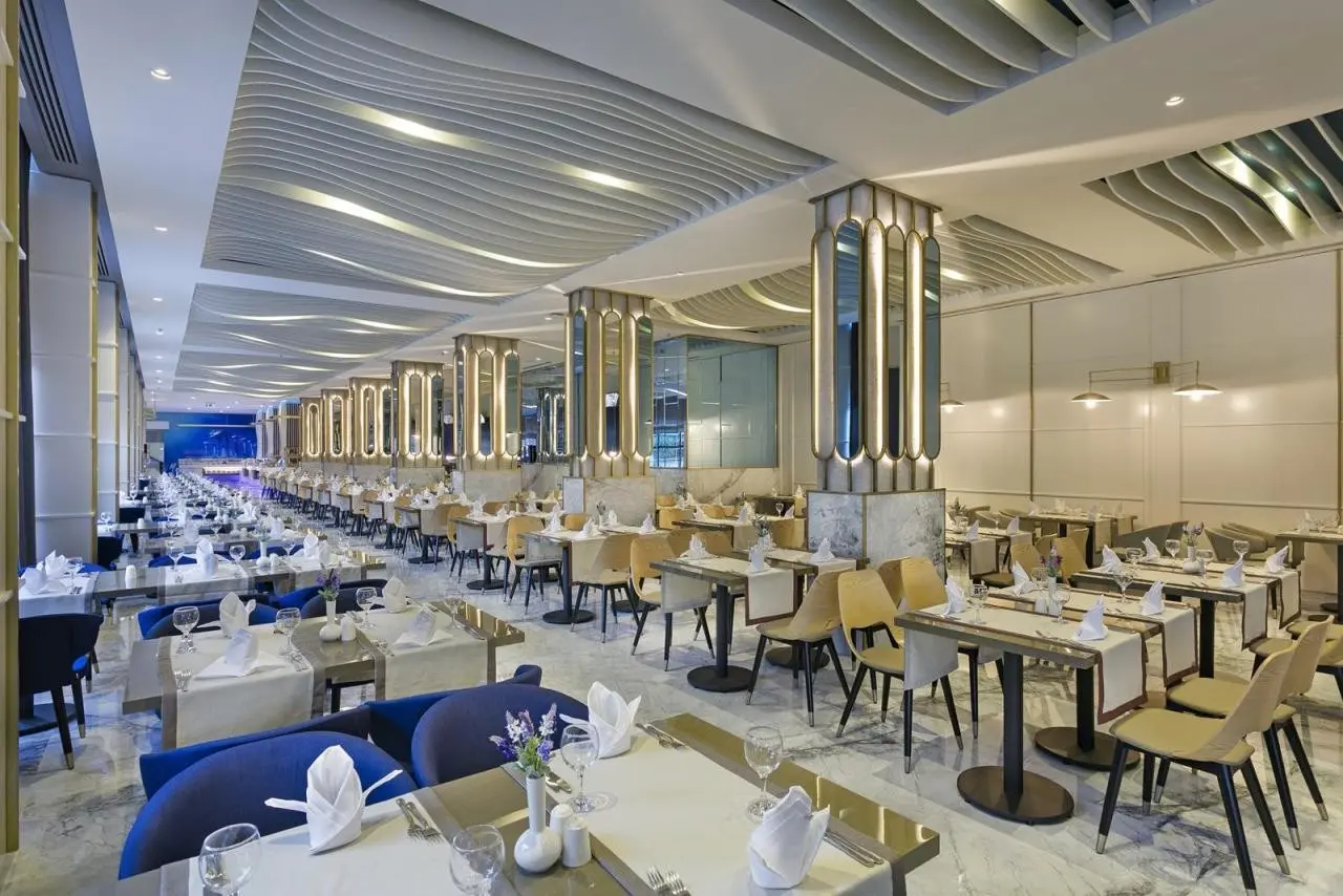 Restauracja i jedzenie w hotelu Limak Atlantis