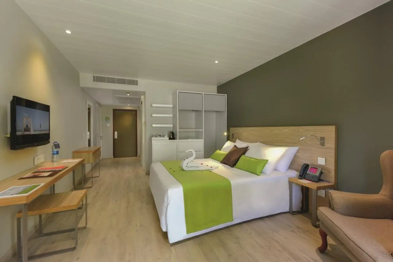 Mauricia Beachcomber Resort & SPA — MAURICIA BEACHCOMBER RESORT & SPA