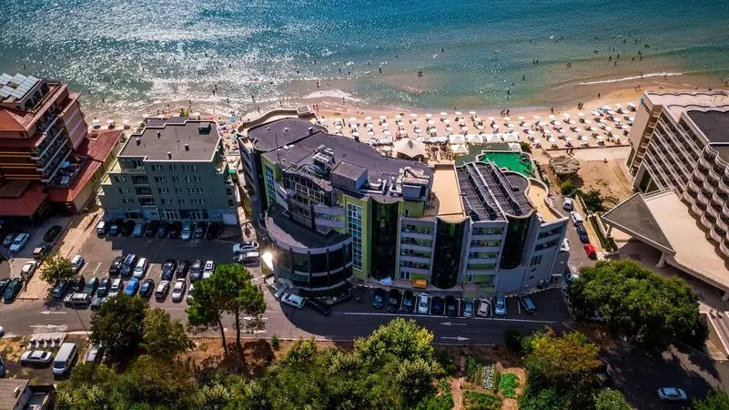 Plaża przy hotelu Mpm Hotel Arsena