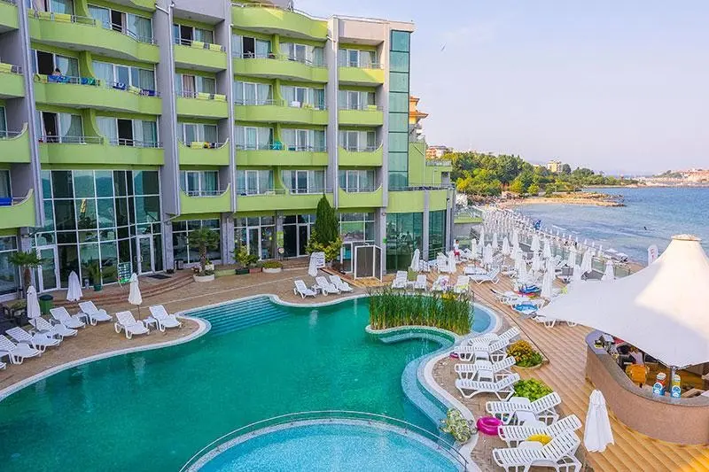 Basen w hotelu Mpm Hotel Arsena
