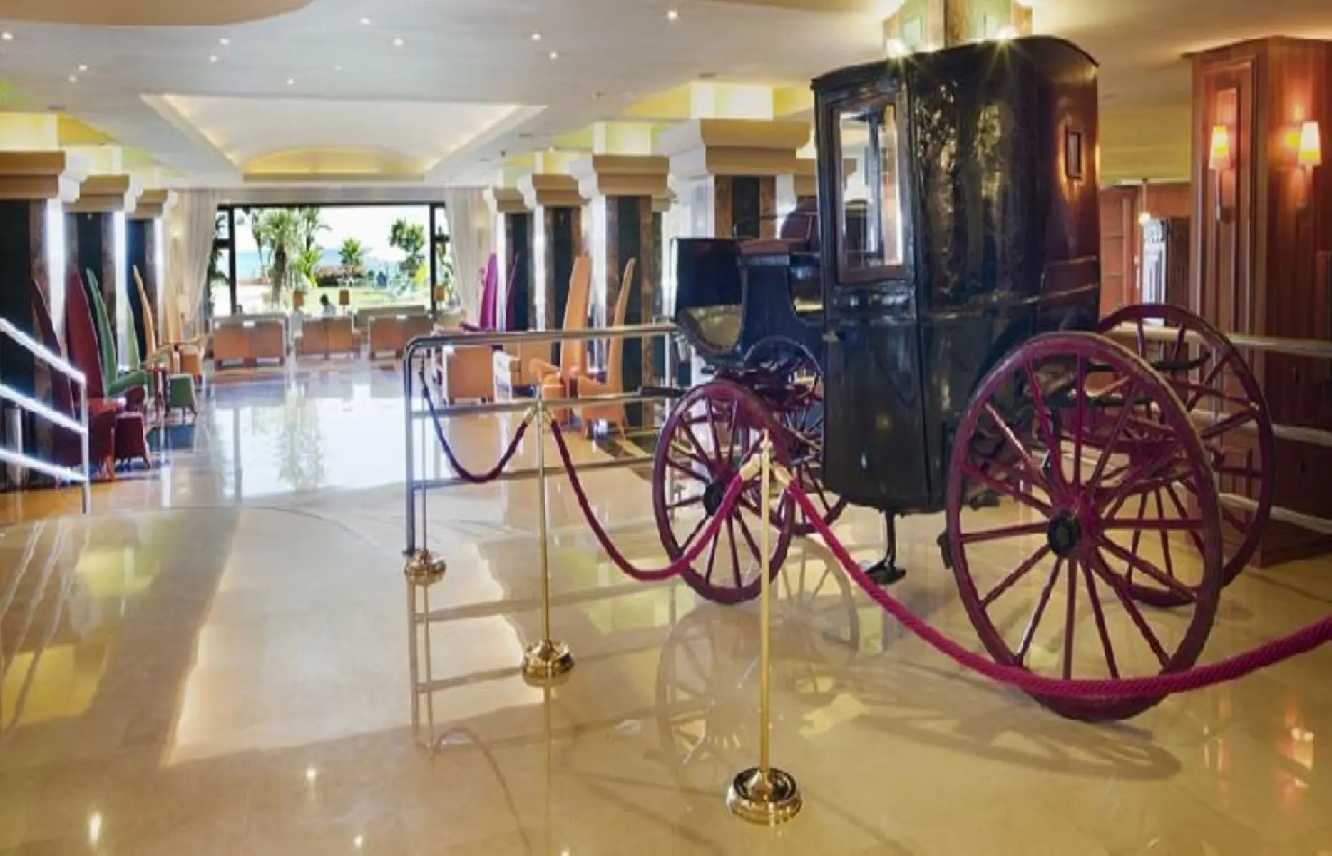 Lobby hotelu Ms Amaragua
