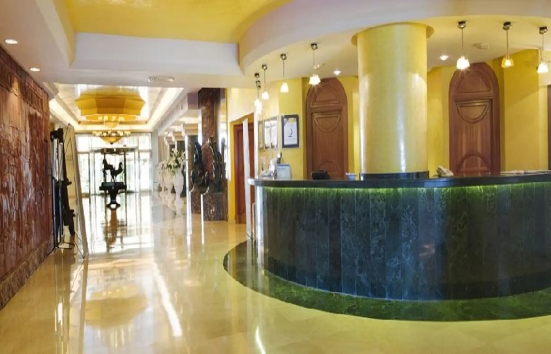 Lobby hotelu Ms Amaragua