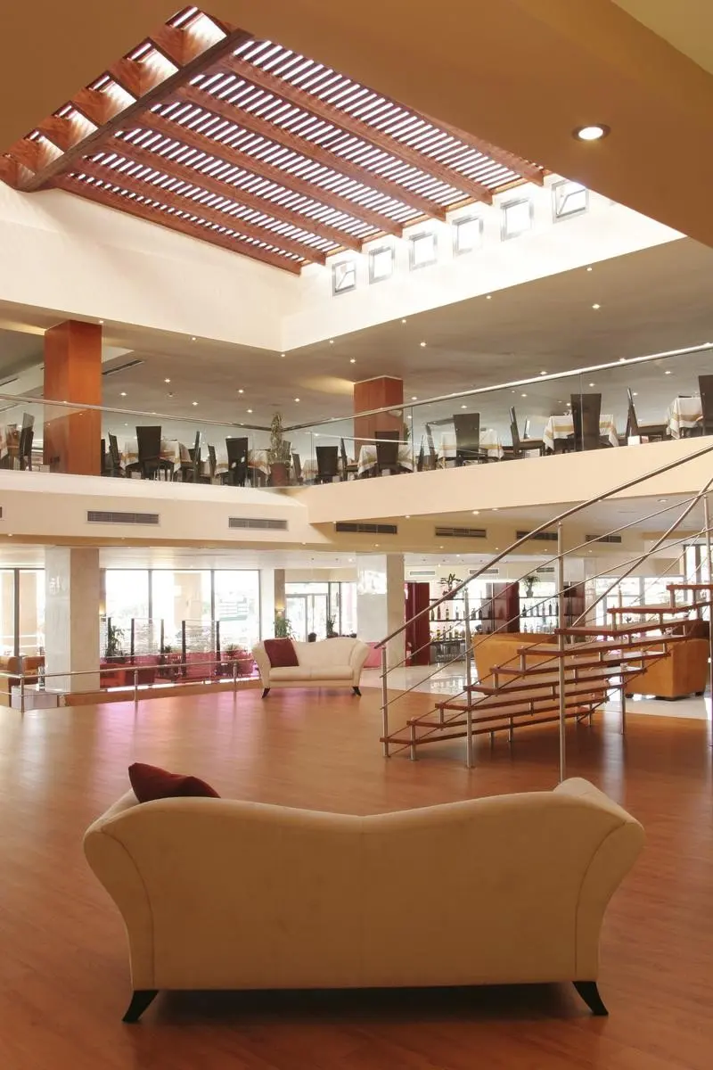 Lobby hotelu Oceanis