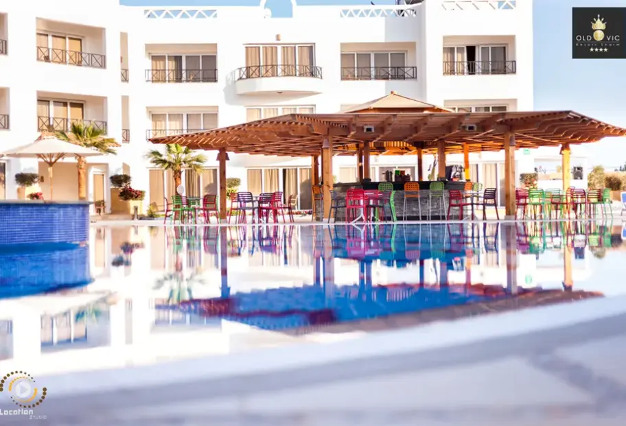Basen w hotelu Old Vic Sharm Resort