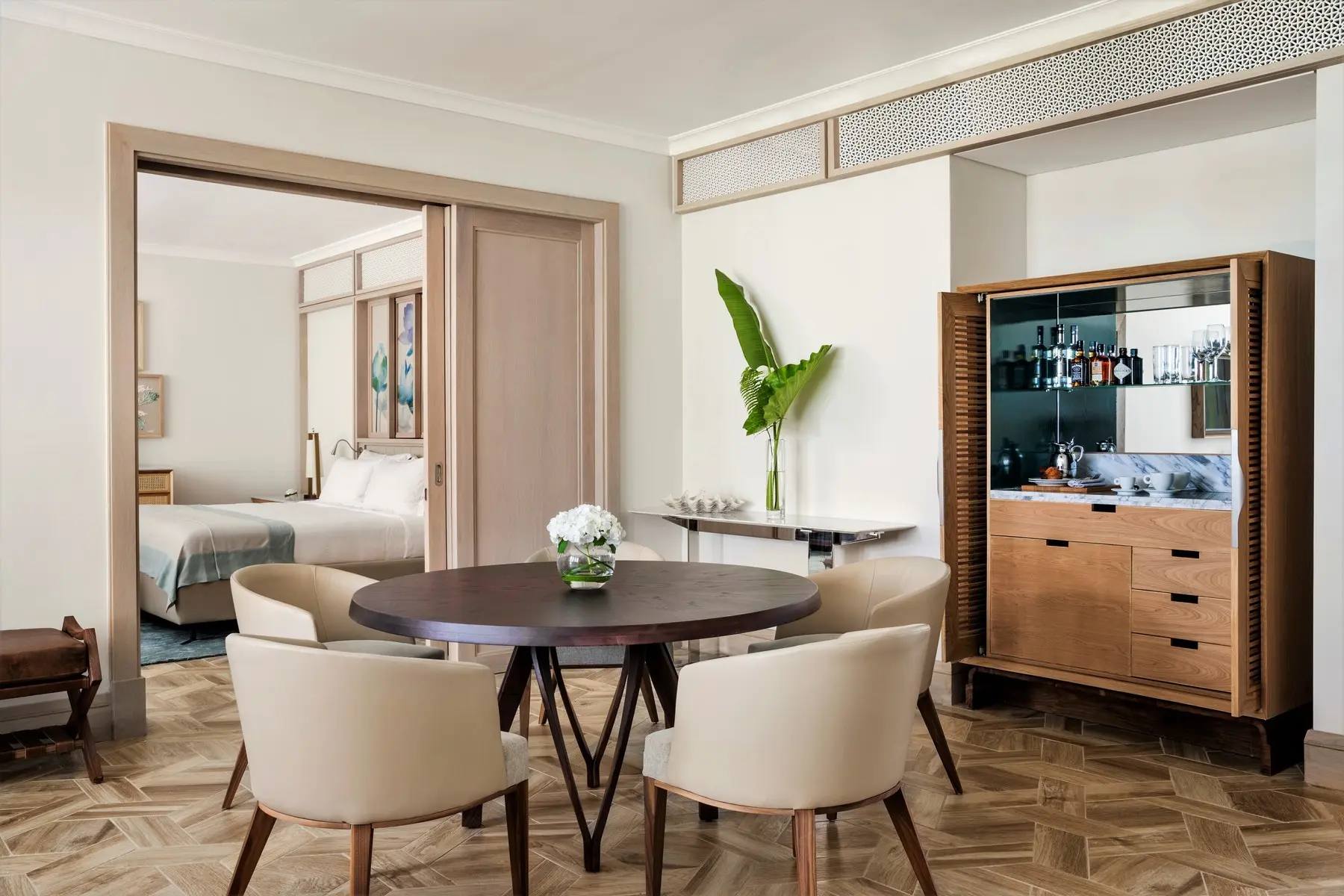 One And Only Le Saint Geran — ONE AND ONLY LE SAINT GERAN