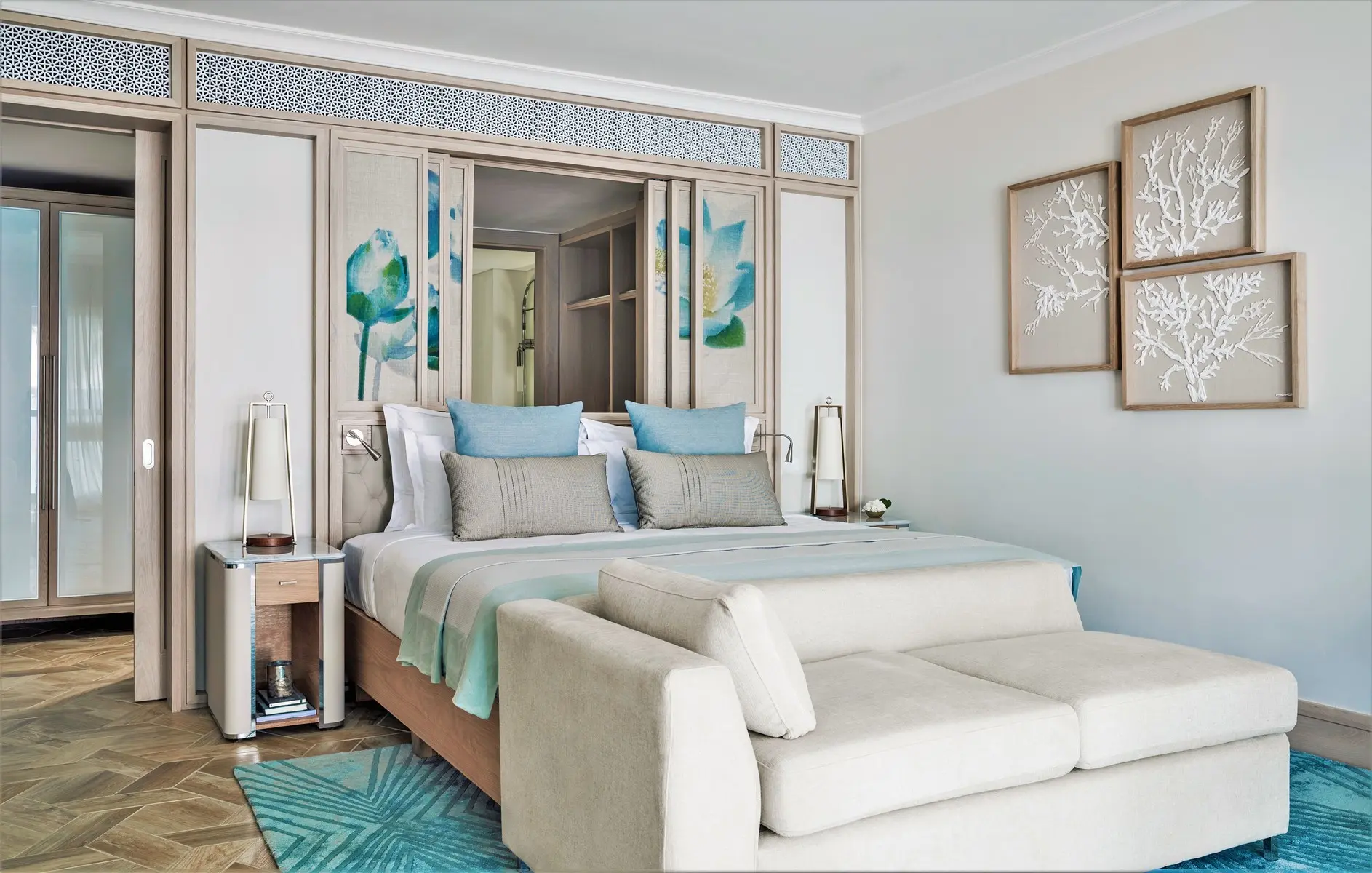 One And Only Le Saint Geran — ONE AND ONLY LE SAINT GERAN