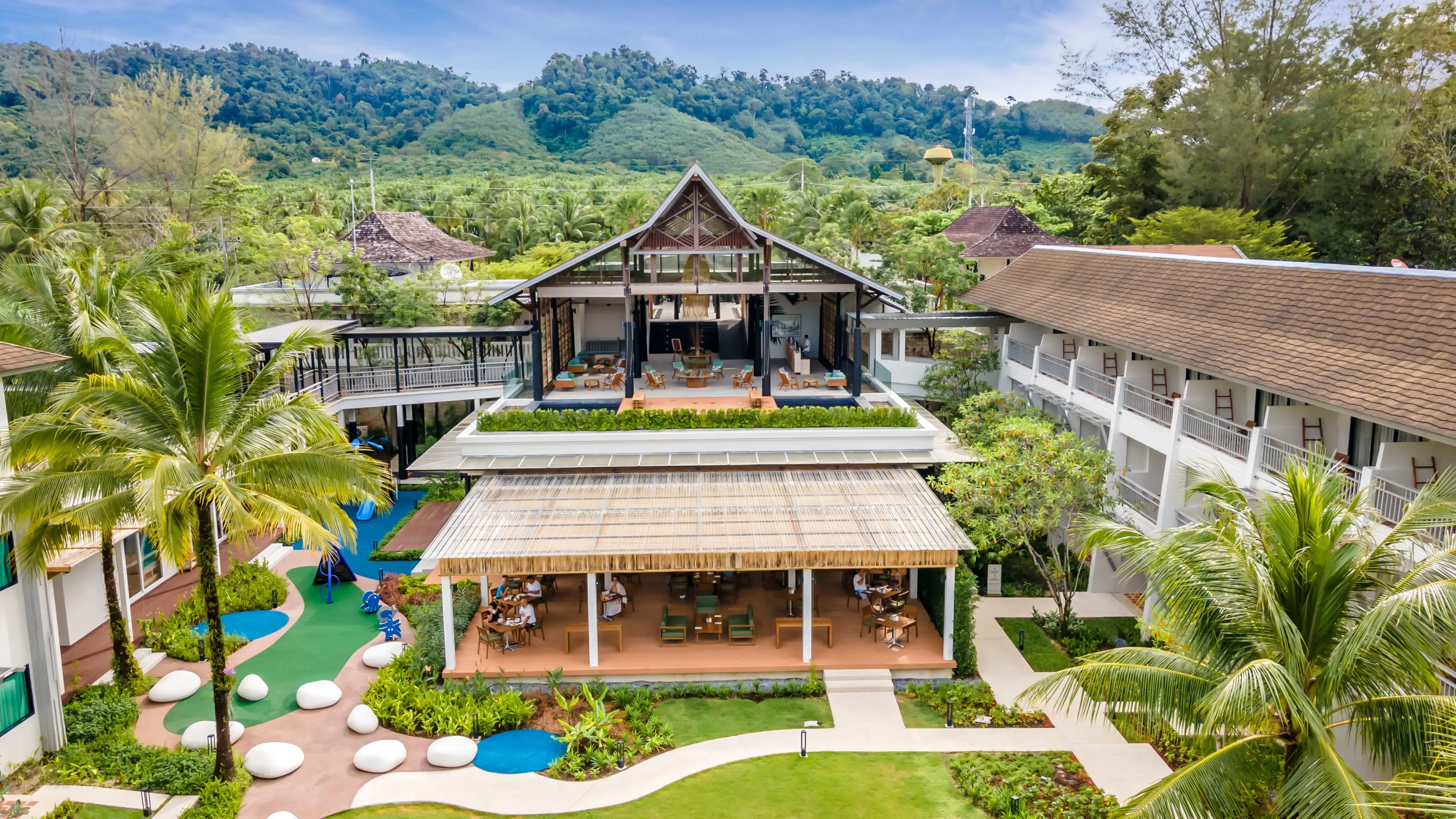 Obiekt hotelu Outrigger Khao Lak Beach Resort