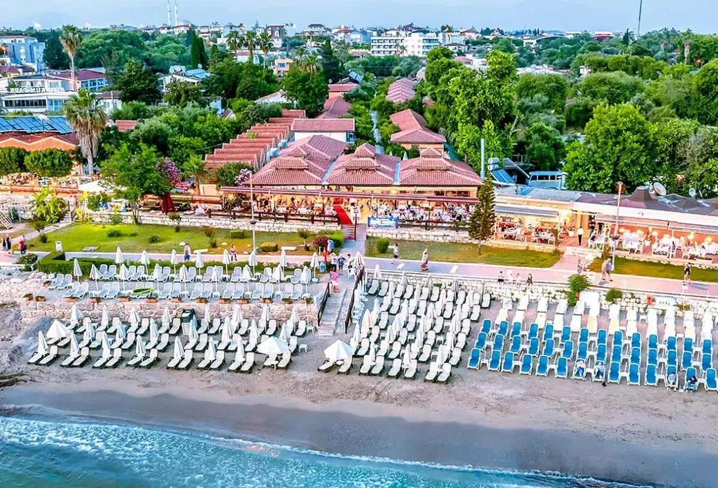 Plaża przy hotelu Ozlem Garden