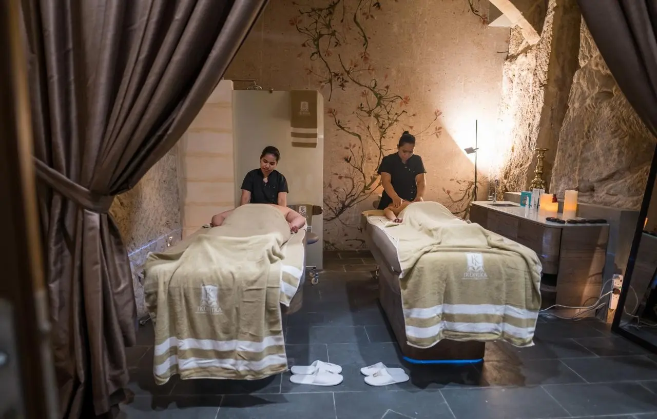 Palazzo Consiglia — PALAZZO CONSIGLIA