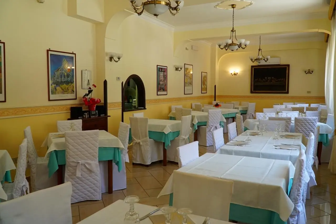 Restauracja i jedzenie w hotelu Palazzo Durante