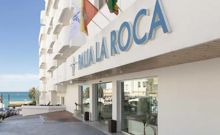 Hotel Palia La Roca