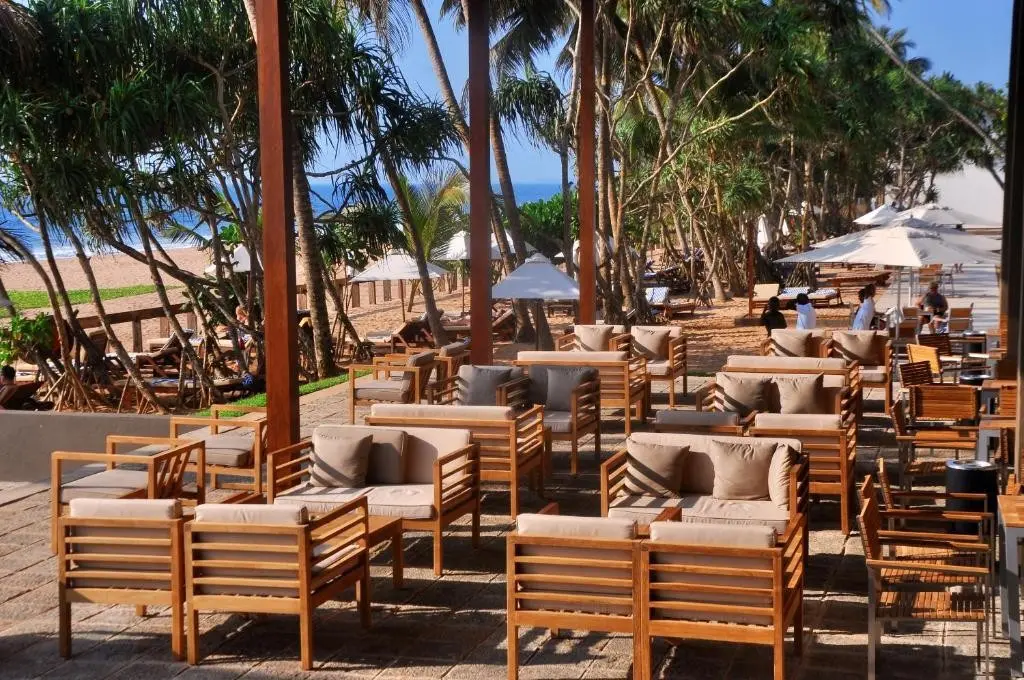 Plaża przy hotelu Pandanus Resort