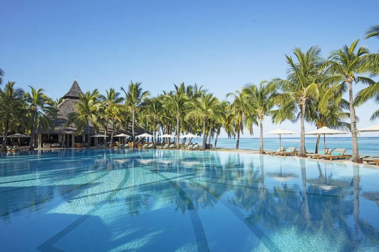 Paradis Beachcomber Golf Resort & Spa — PARADIS BEACHCOMBER GOLF RESORT & SPA