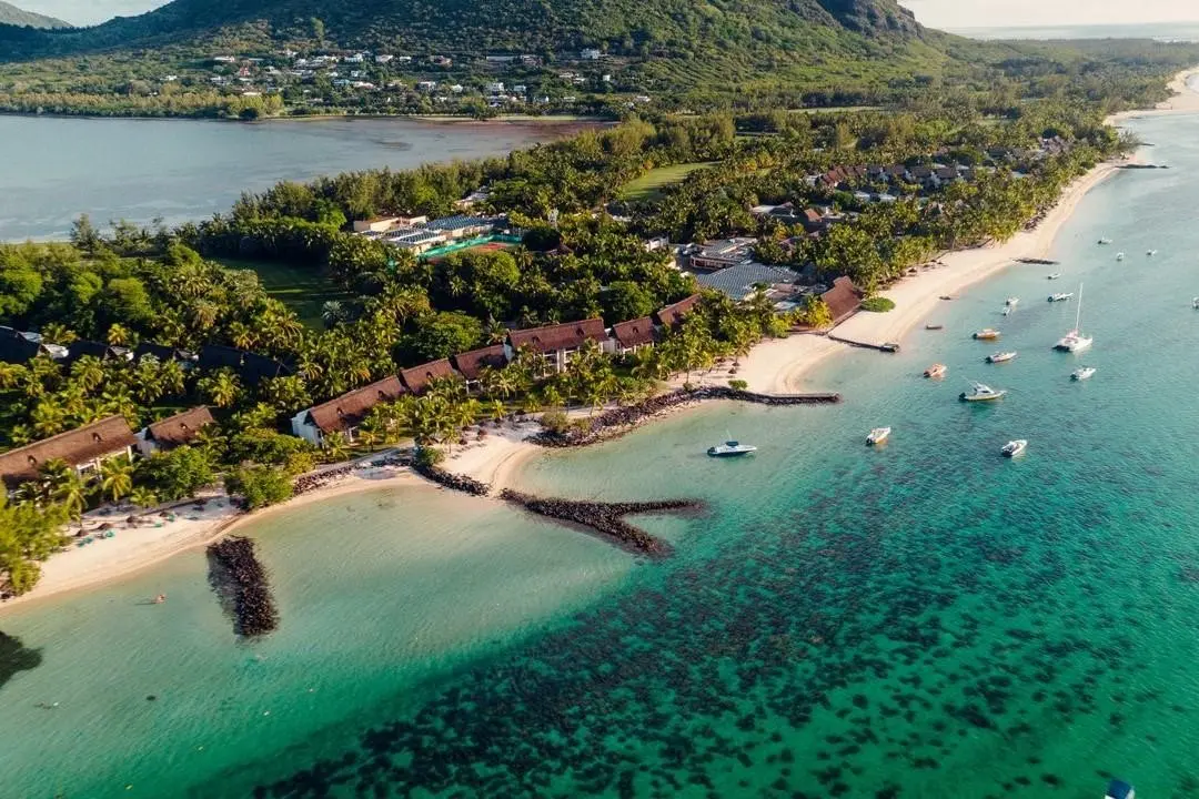 Paradis Beachcomber Golf Resort & Spa — PARADIS BEACHCOMBER GOLF RESORT & SPA