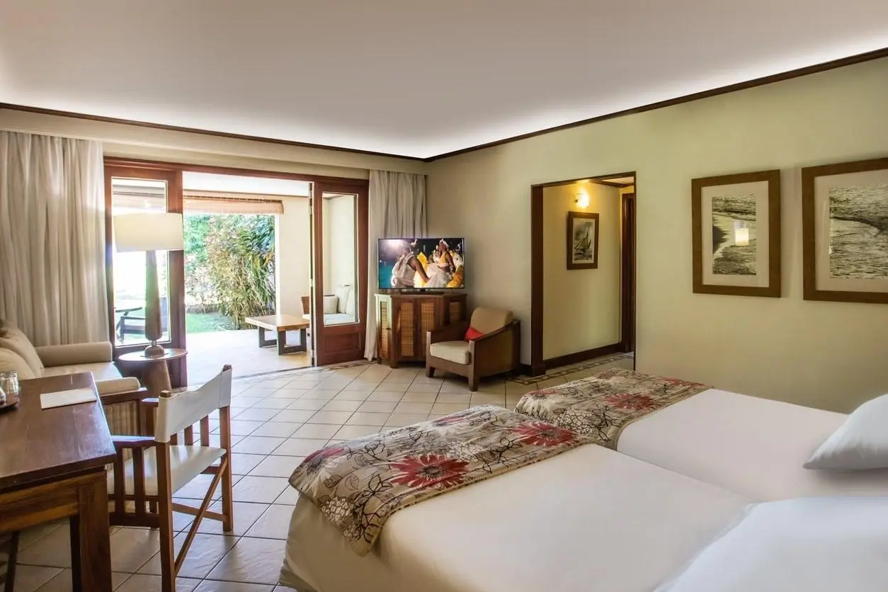 Paradis Beachcomber Golf Resort & Spa — PARADIS BEACHCOMBER GOLF RESORT & SPA