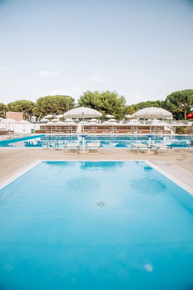 Porto Giardino — PORTO GIARDINO