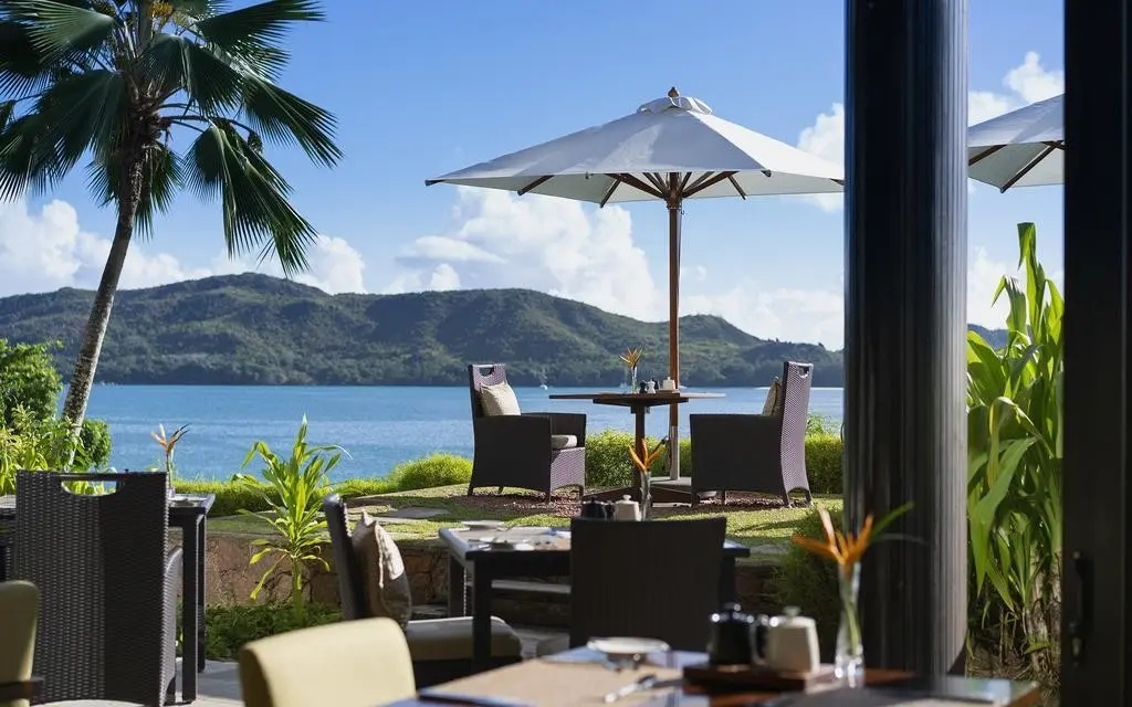 Raffles Seychelles — RAFFLES SEYCHELLES
