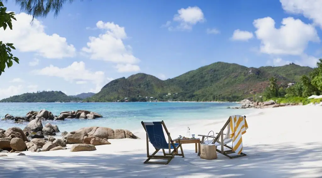 Raffles Seychelles — RAFFLES SEYCHELLES