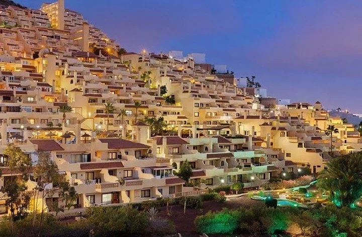 Hotel Ramada Residences by Wyndham Costa Adeje