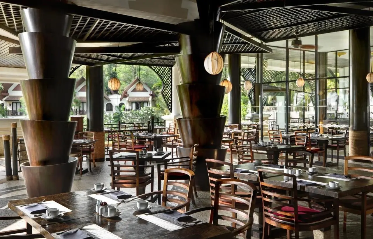 Rawi Warin Resort & SPA — RAWI WARIN RESORT & SPA