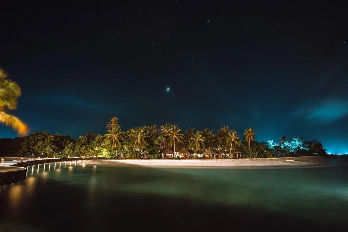 Reethi Faru Resort — REETHI FARU RESORT