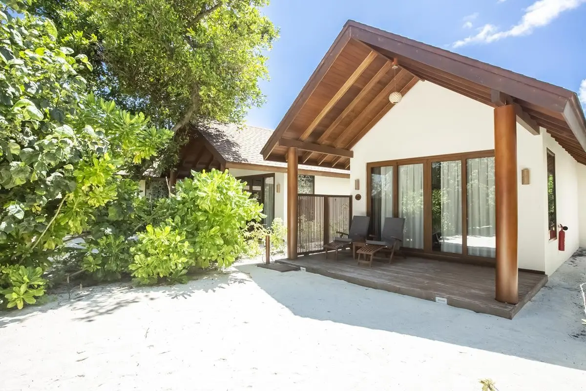 Reethi Faru Resort — REETHI FARU RESORT