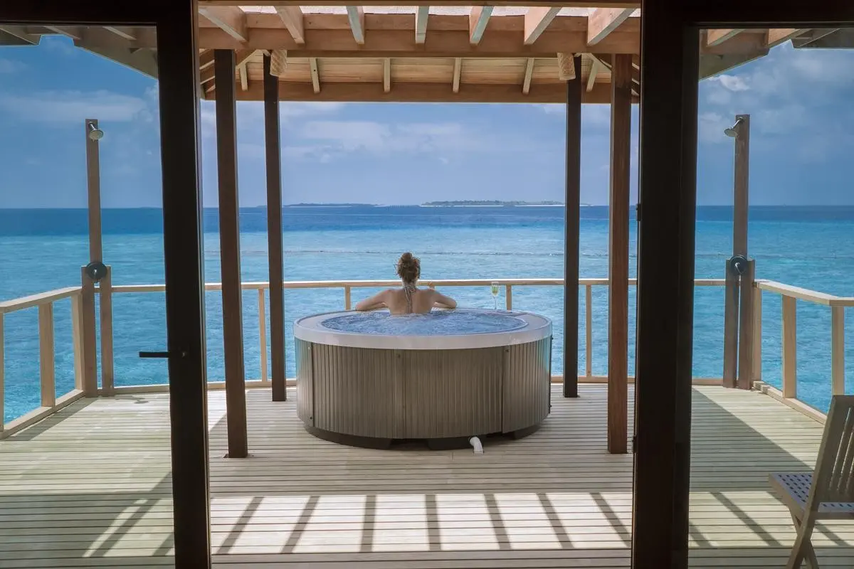 Reethi Faru Resort — REETHI FARU RESORT