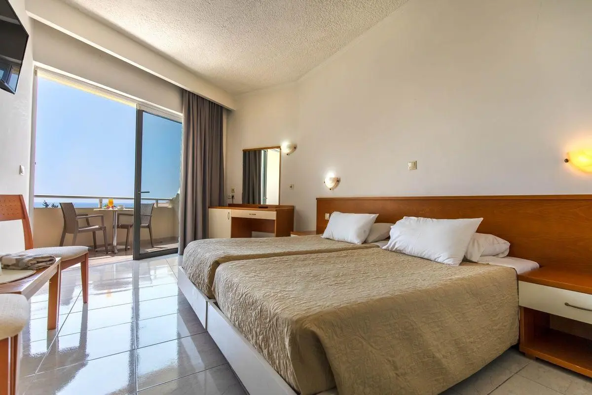 Relax Hotel — RELAX