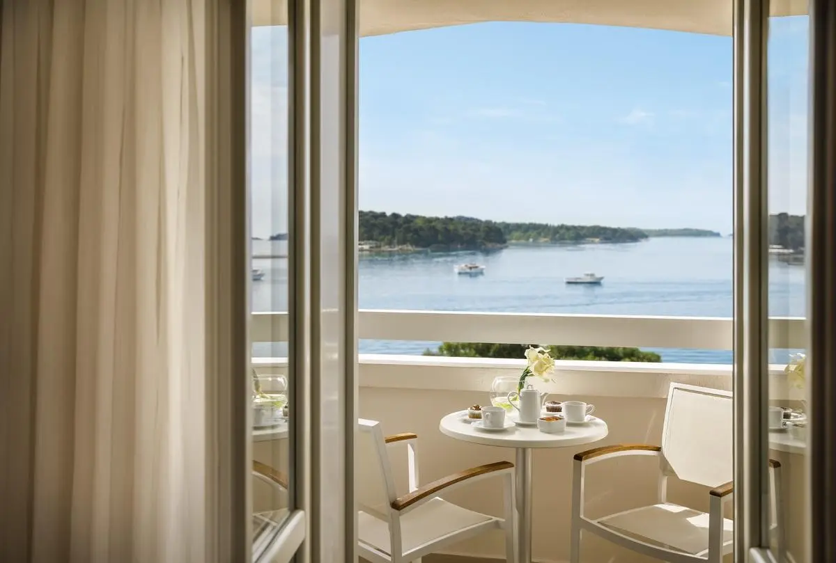 Resort Crvena Luka HOTEL — VALAMAR RIVIERA HOTEL & RESIDENCE