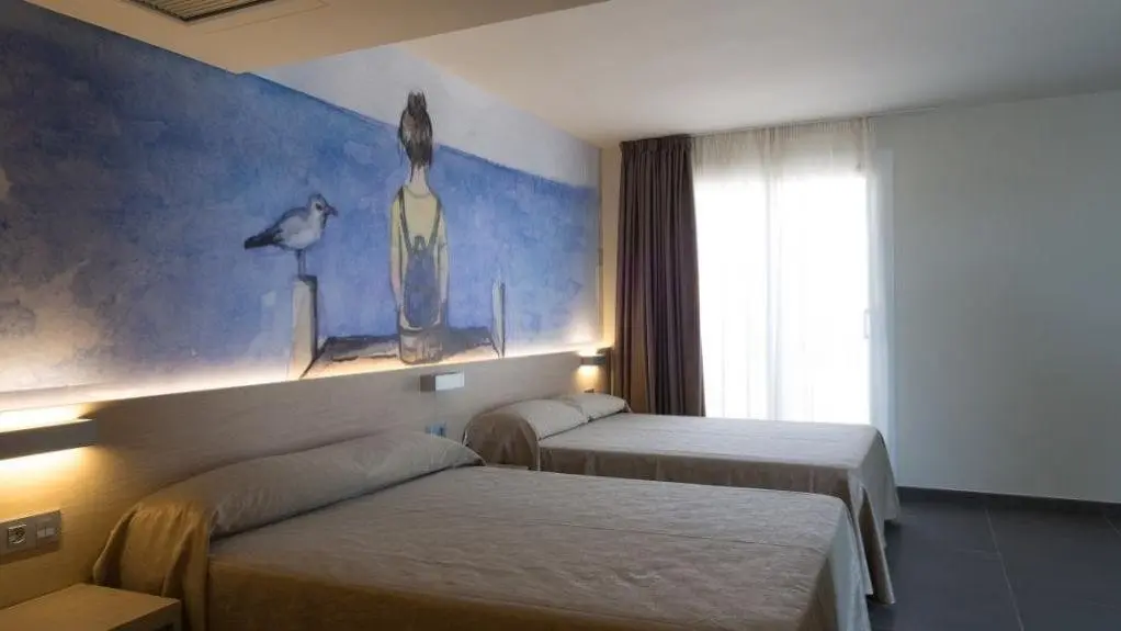 Riviera Hotel — RIVIERA