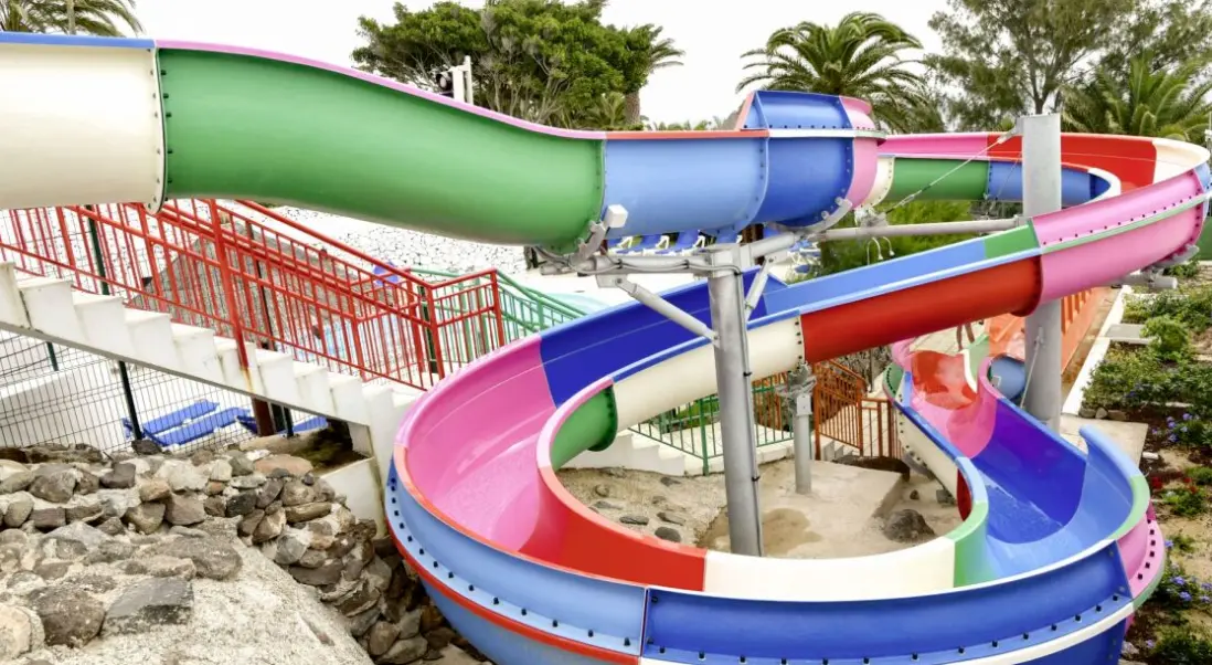 Basen w hotelu Robinson Esquinzo Playa