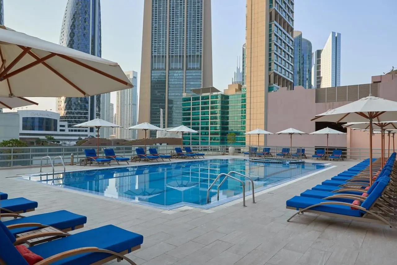 Rose Rayhaan Rotana Dubai — ROSE RAYHAAN ROTANA DUBAI