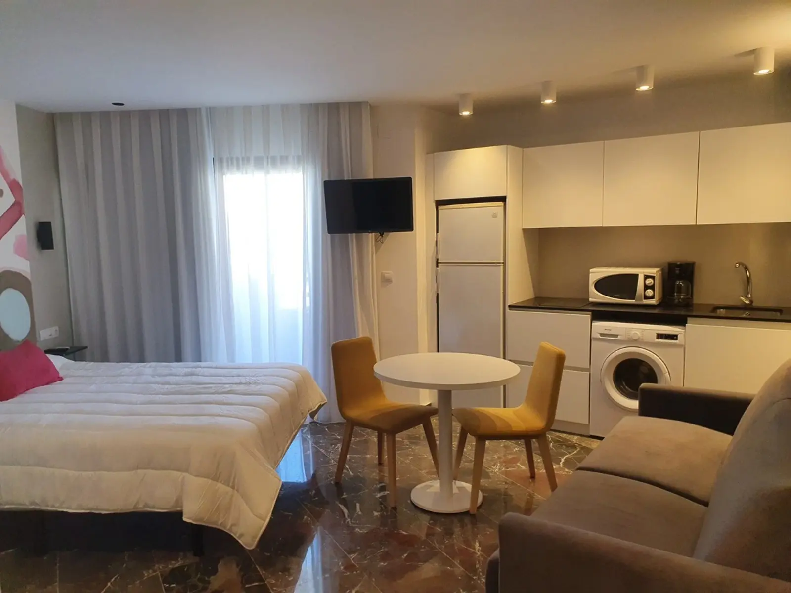 Pokój w hotelu San Jaime Center Suites Apts.