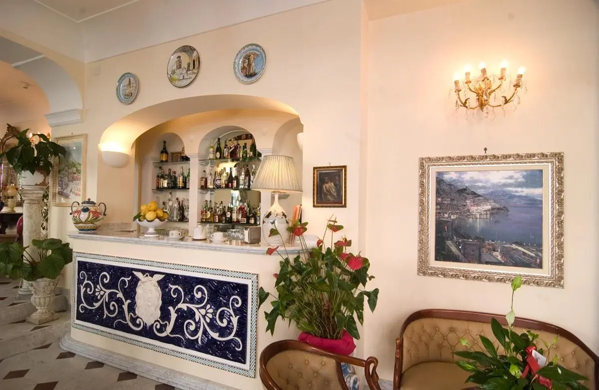 Restauracja i jedzenie w hotelu Santa Lucia - Minori