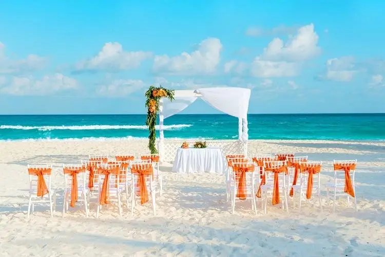 Plaża przy hotelu Seadust Cancun Family Resort