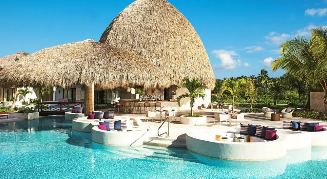 Basen w hotelu Secrets Cap Cana