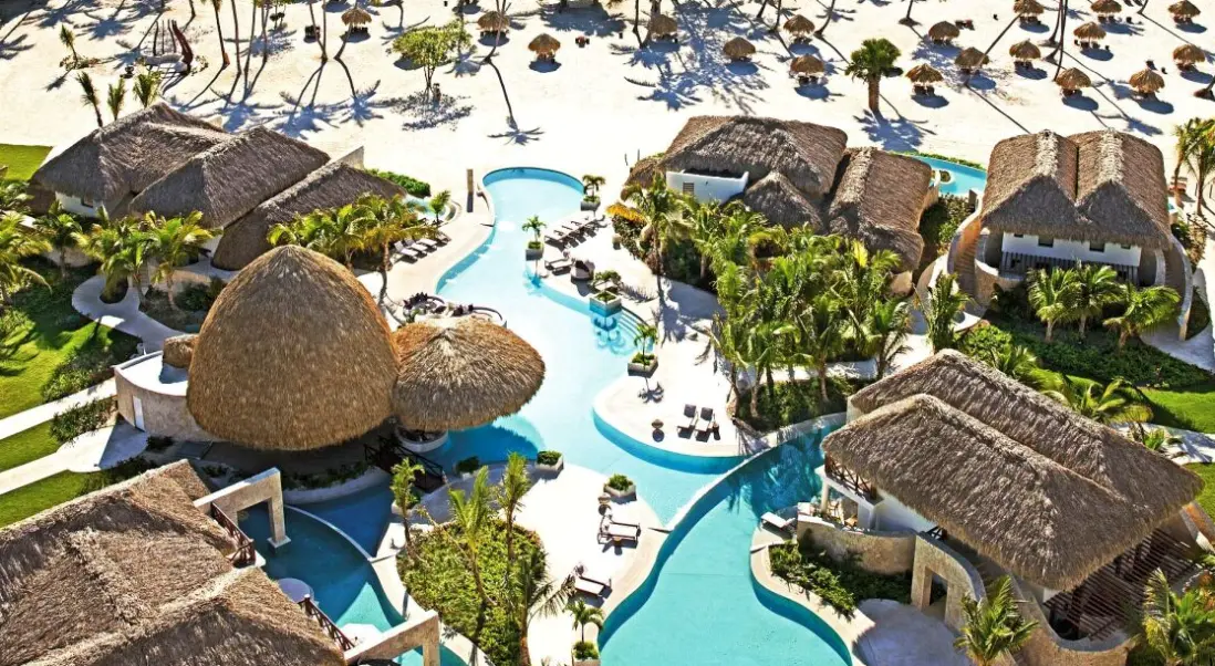 Basen w hotelu Secrets Cap Cana