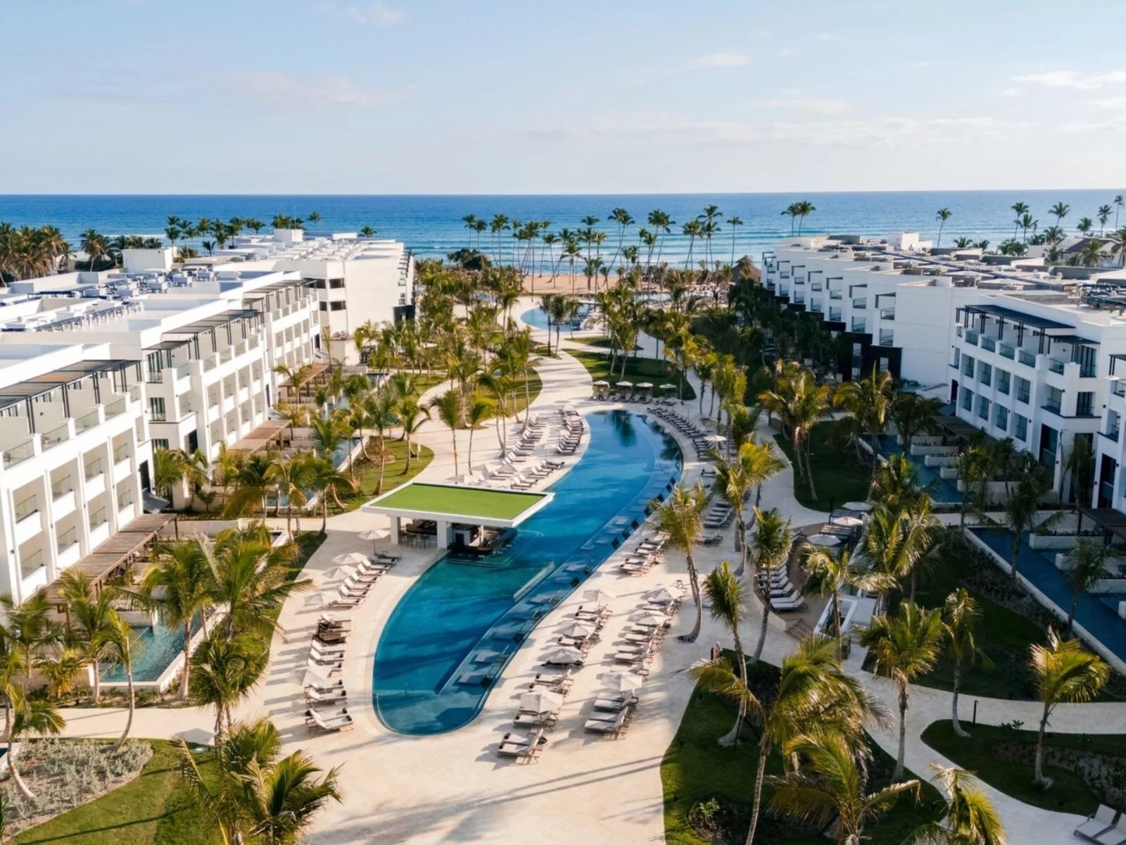 Basen w hotelu Secrets Tides Punta Cana