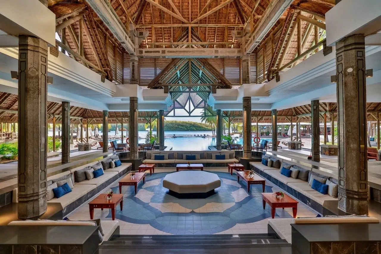 Basen w hotelu Shandrani Beachcomber Resort & SPA