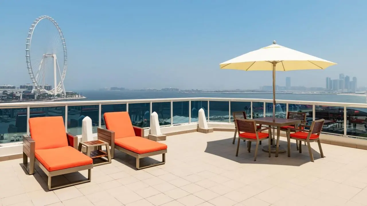 Sheraton Jumeirah Beach Resort — SHERATON JUMEIRAH BEACH